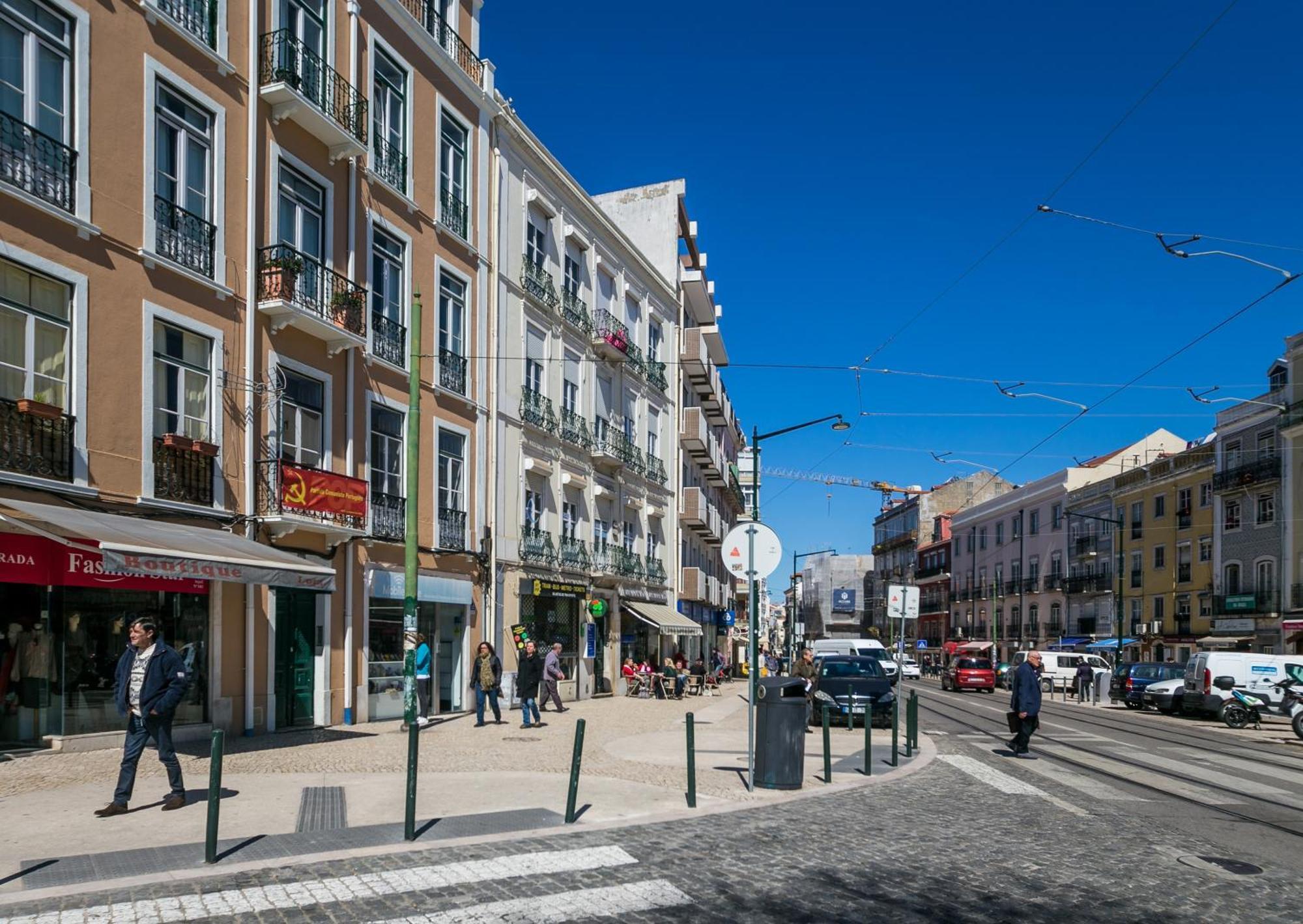 Happy Stay Lisbon - Suite With A View, Private Terrace & Ac Exterior photo